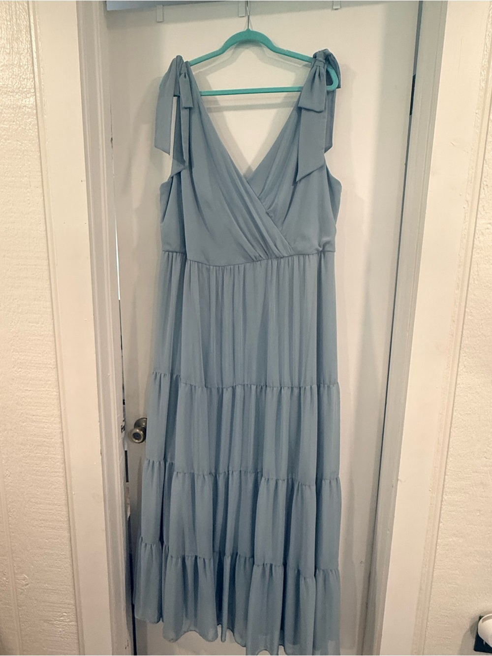Women’s Tiered Bridesmaids Dress with Bow Shoulders